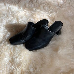 Black Marc Fisher Heels